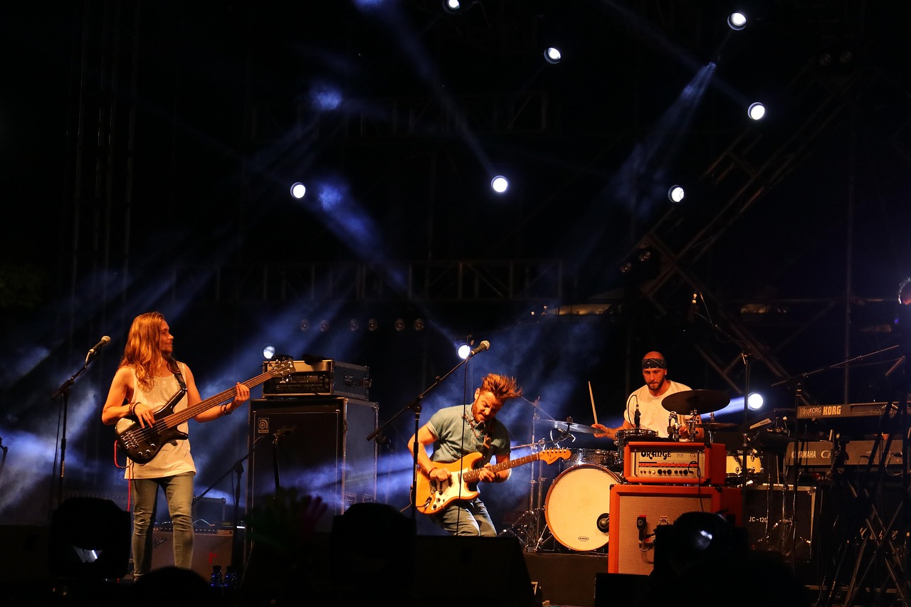 band auf der Bühne